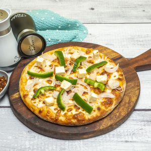 Paneer Treat Pizza